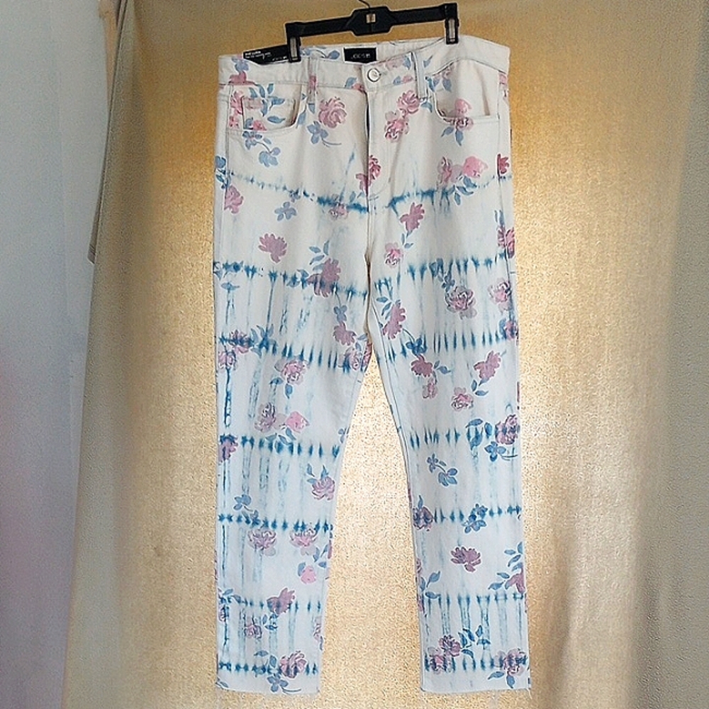 JOE'S Women's "Luna" Jeans - White With A Floral Pattern - Size 32
